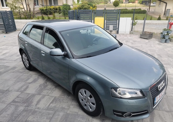 Audi A3 cena 30500 przebieg: 194000, rok produkcji 2010 z Dębica małe 596